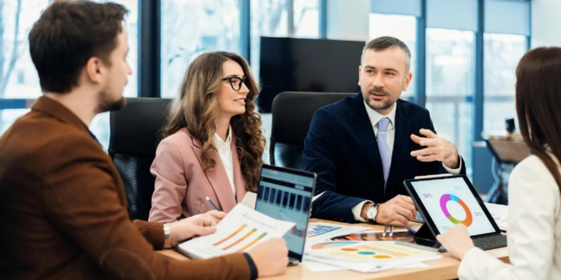 herramientas de gestión agencias de marketing, seguimiento de campañas, gestión de clientes