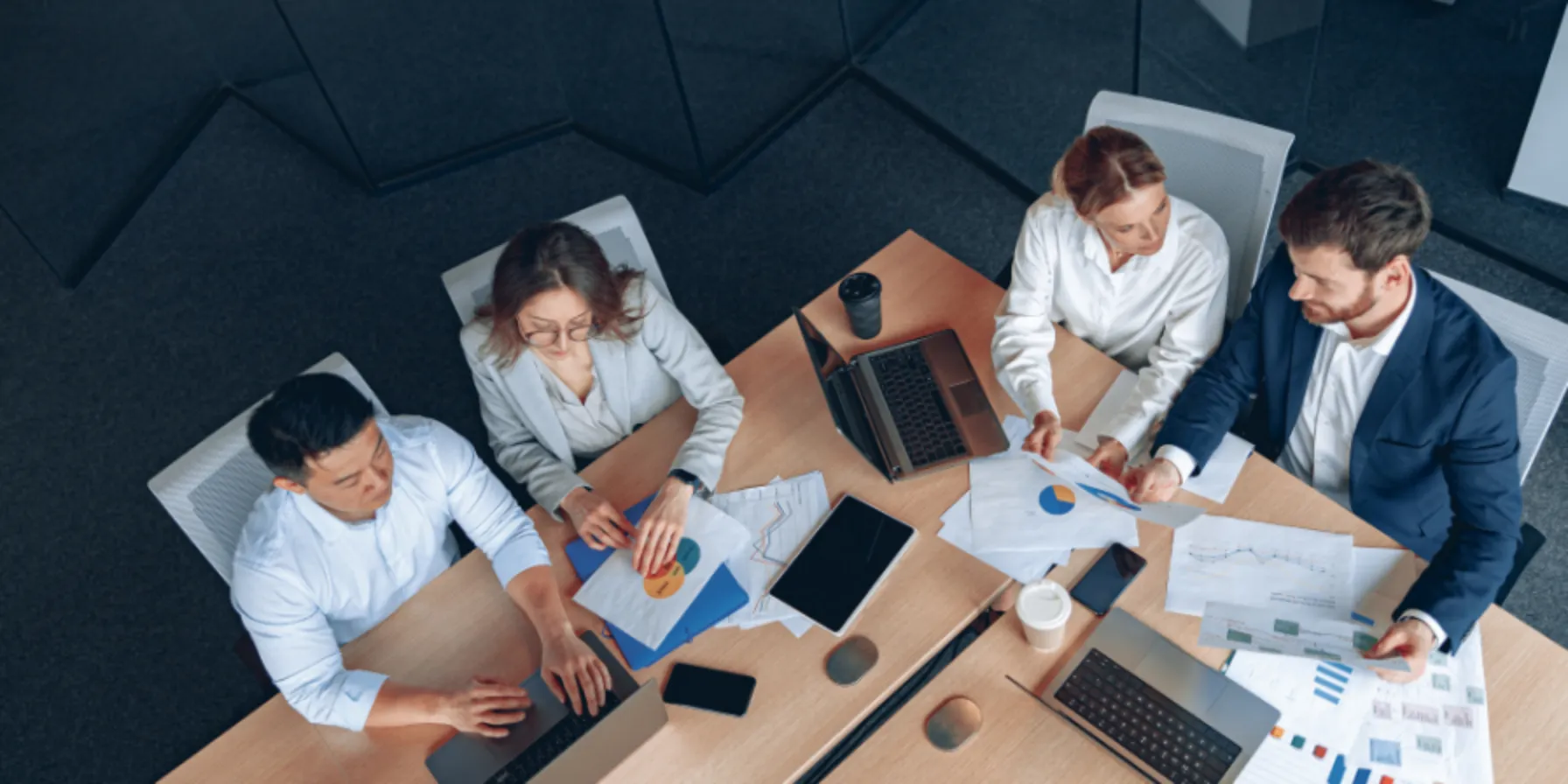 Agentur-Management-Tool mittelgroße Agenturen, Teamzusammenarbeit, Ressourcenplanung